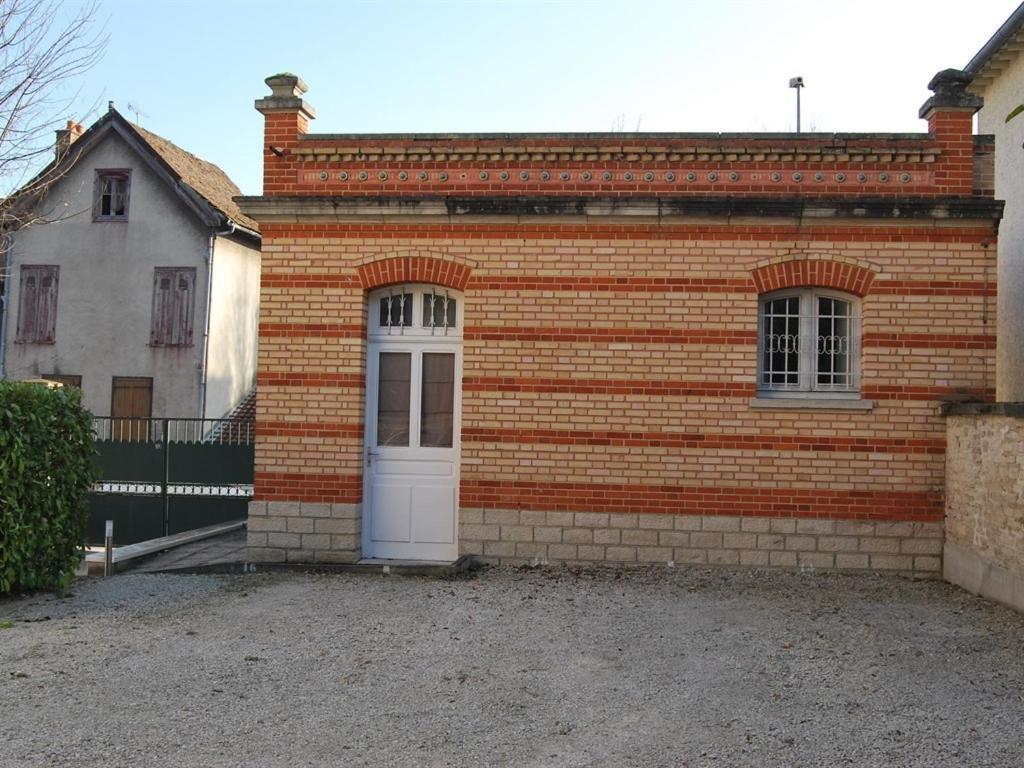 Gite La Tour Boileau Troyes Exterior foto